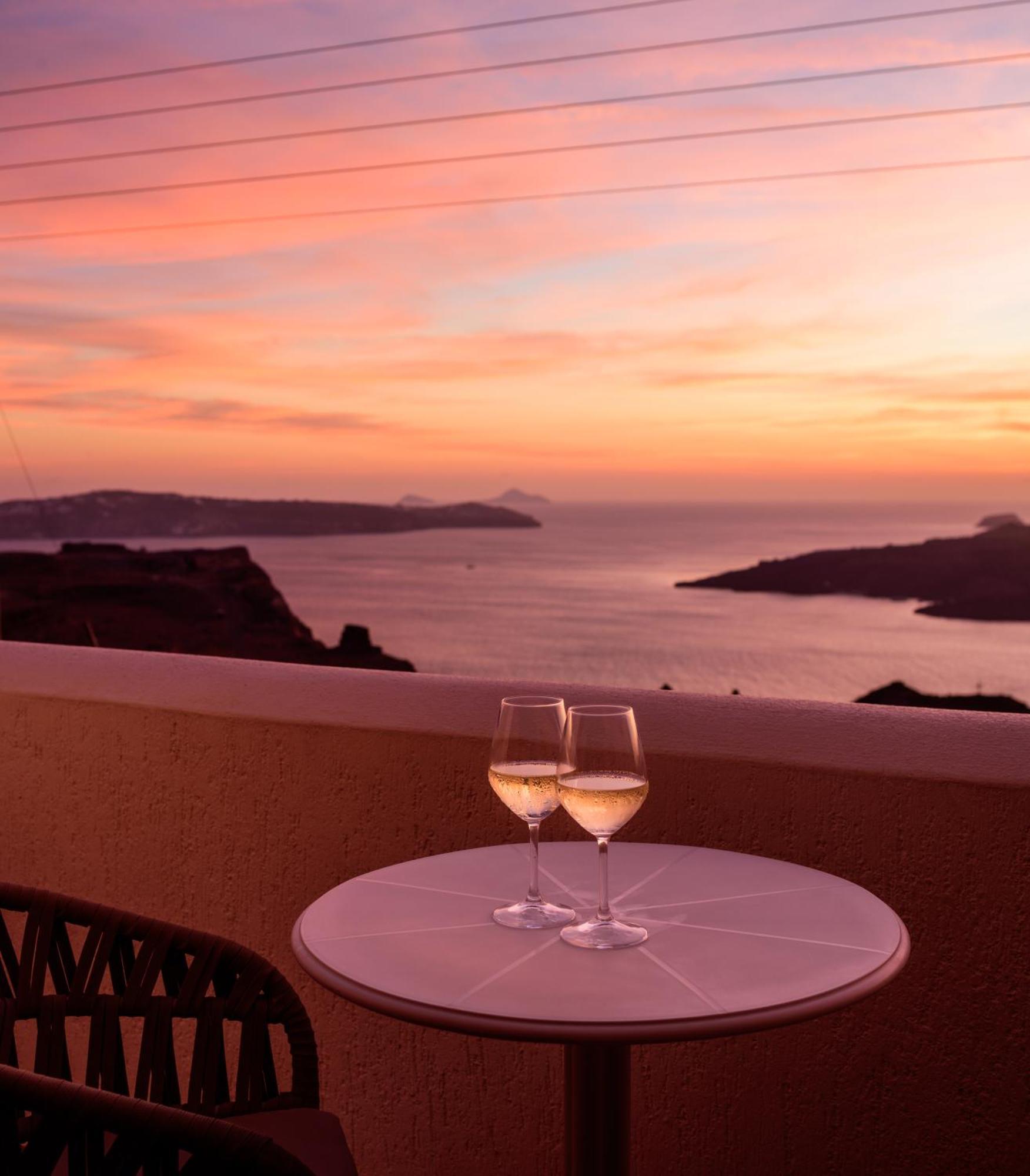 Astir Thira Hotel Fira  Zewnętrze zdjęcie