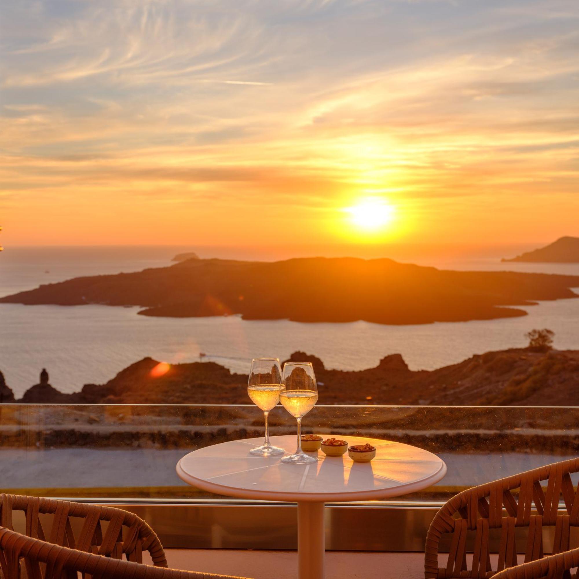 Astir Thira Hotel Fira  Zewnętrze zdjęcie